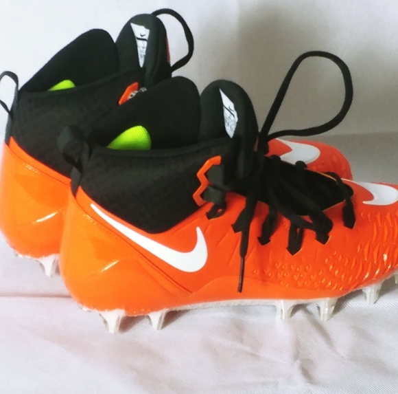 Nike Force Savage Pro Men's Football Cleats - Picture 2 of 4